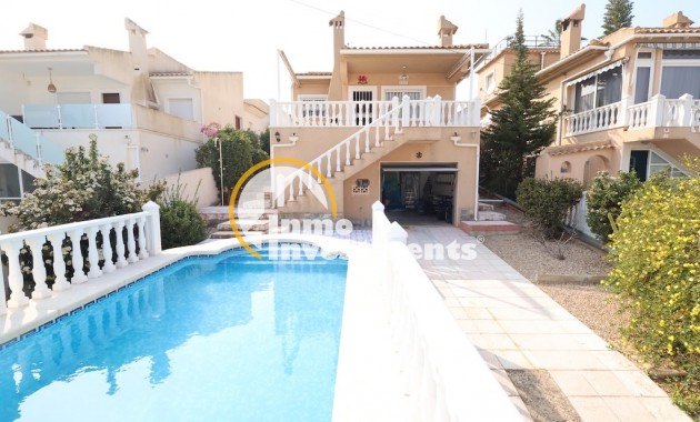 Resale - Villa - Los Balcones