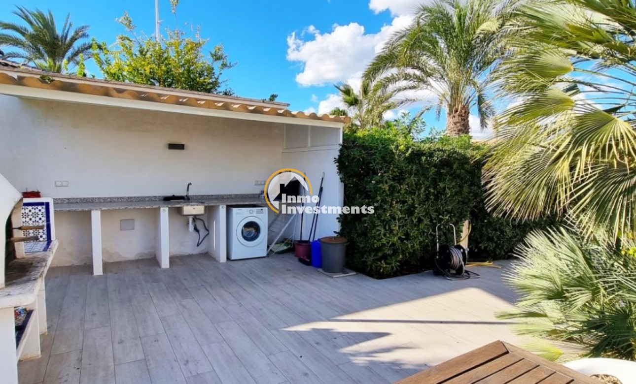 Bestaande bouw - Villa - Playa Flamenca - 