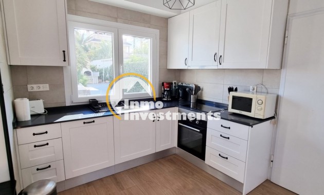 Bestaande bouw - Villa - Playa Flamenca - 