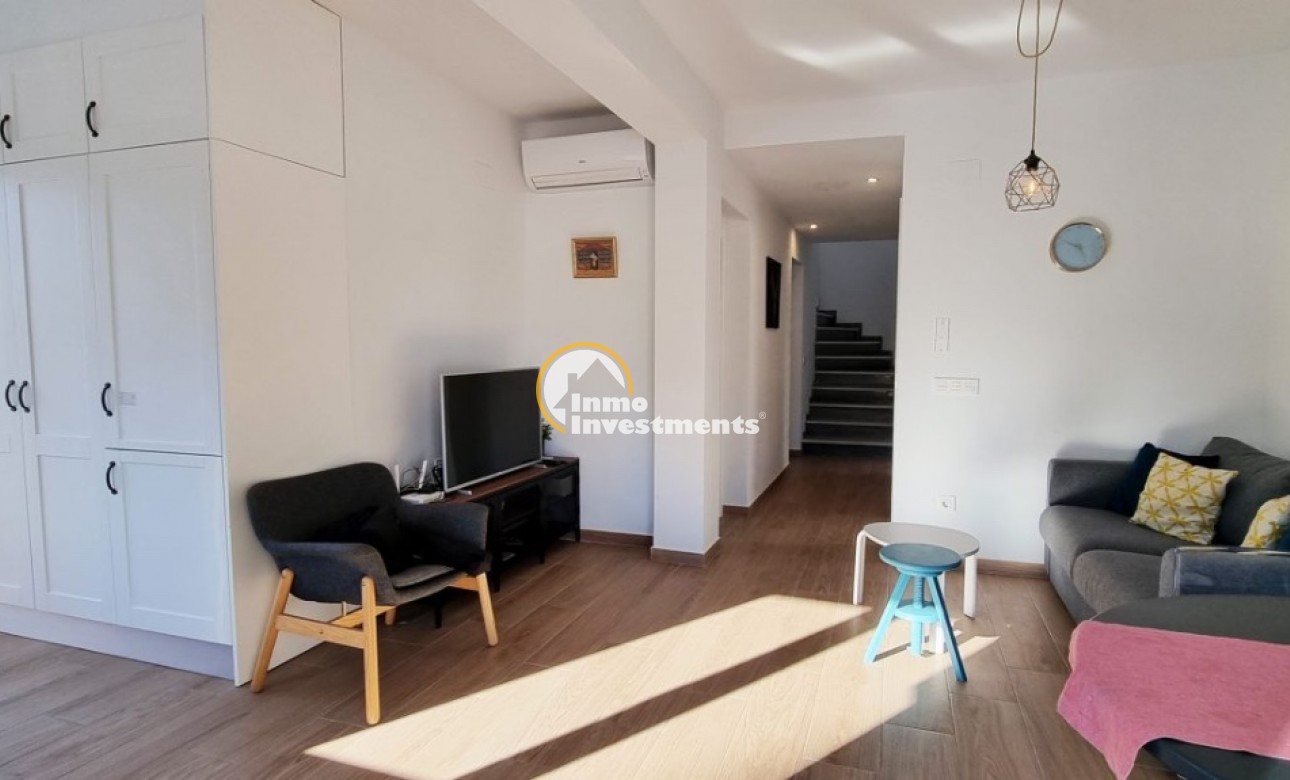 Bestaande bouw - Villa - Playa Flamenca - 