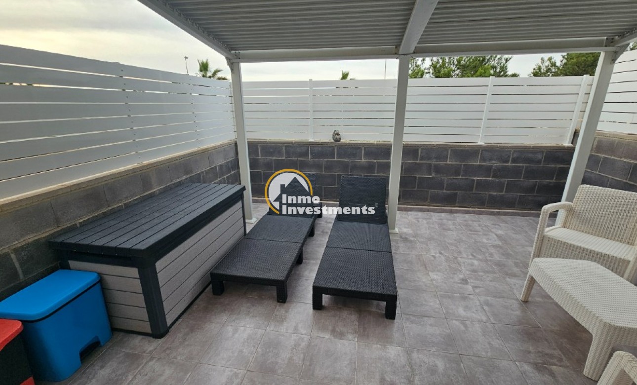 Reventa - Chalet adosado - Torrevieja