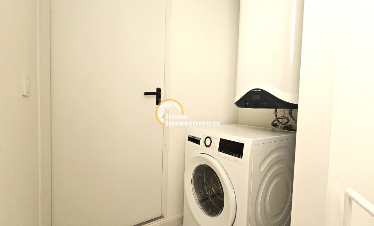 Reventa - Chalet adosado - Torrevieja