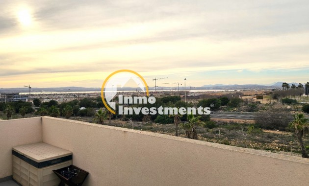 Reventa - Chalet adosado - Torrevieja