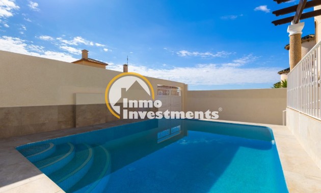 Resale - Villa - Orihuela Costa - Villamartin