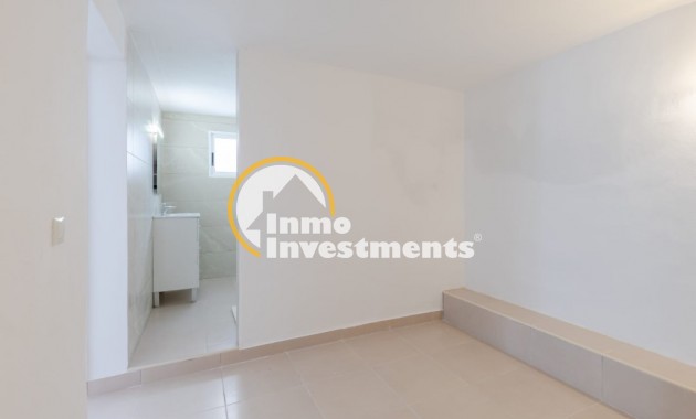 Resale - Villa - Orihuela Costa - Villamartin