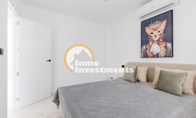 Resale - Villa - Orihuela Costa - Villamartin