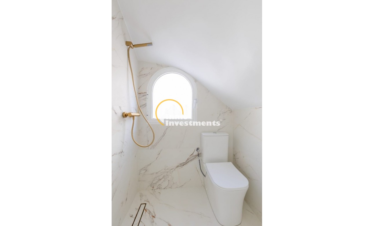 Resale - Villa - Orihuela Costa - Villamartin