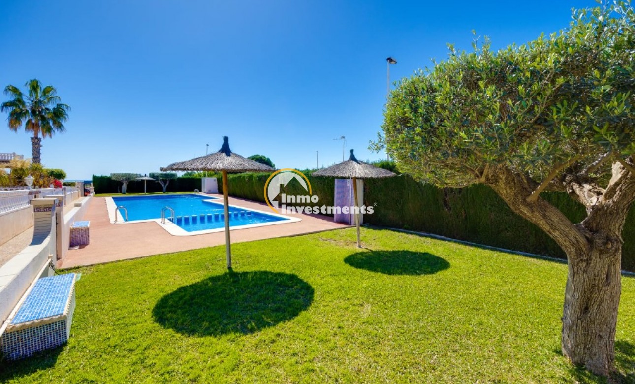 Gebrauchtimmobilien - Villa - Orihuela Costa - La Zenia