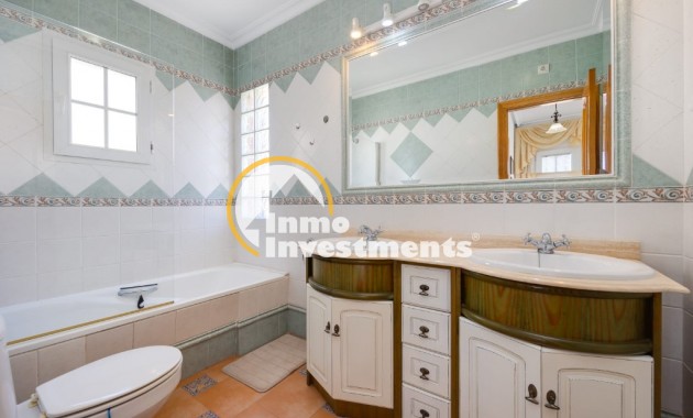 Gebrauchtimmobilien - Villa - Orihuela Costa - La Zenia