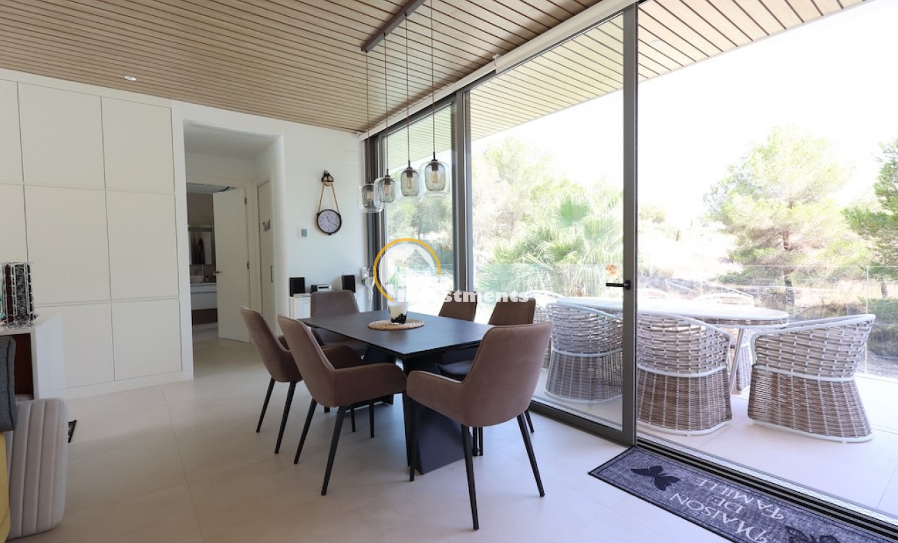 Resale - Villa - Las Colinas - Las Colinas Golf
