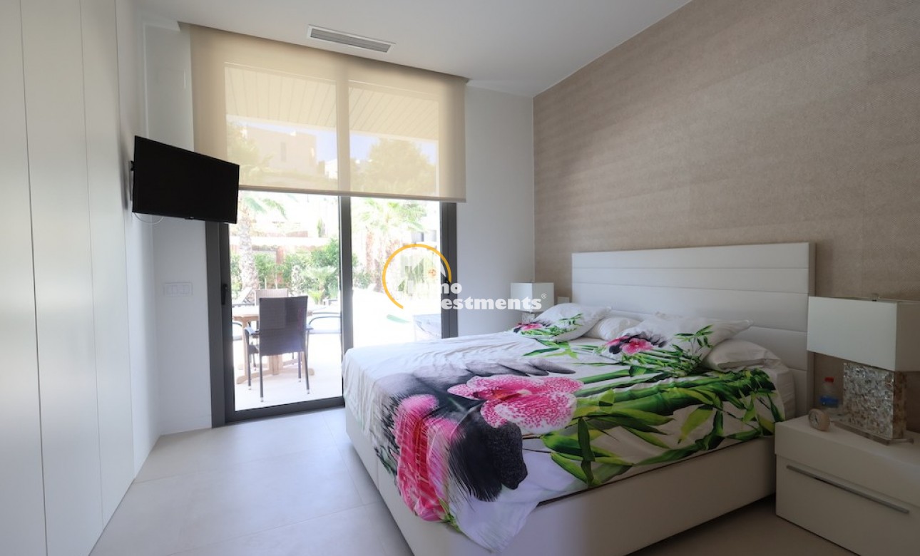 Resale - Villa - Las Colinas - Las Colinas Golf