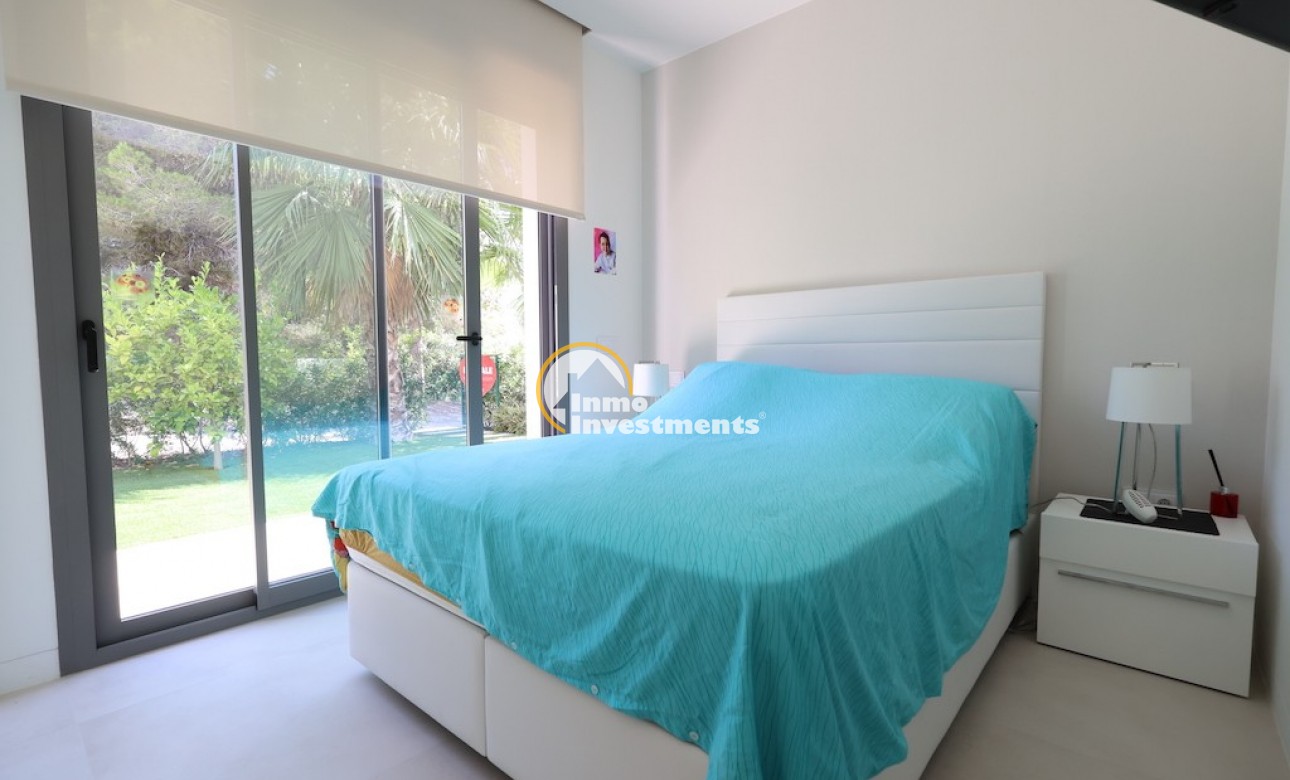 Resale - Villa - Las Colinas - Las Colinas Golf