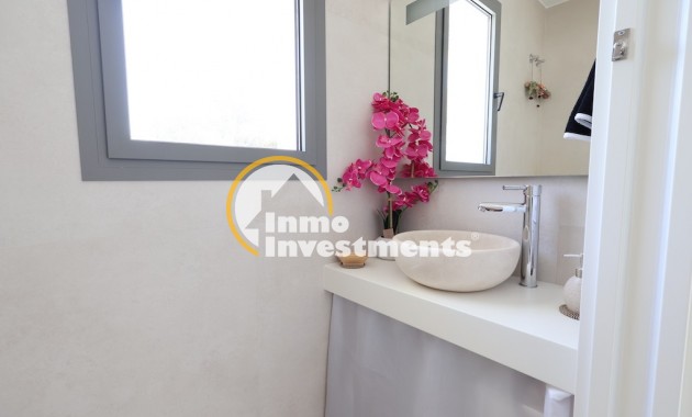 Resale - Villa - Las Colinas - Las Colinas Golf