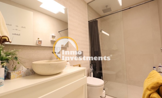 Resale - Villa - Las Colinas - Las Colinas Golf