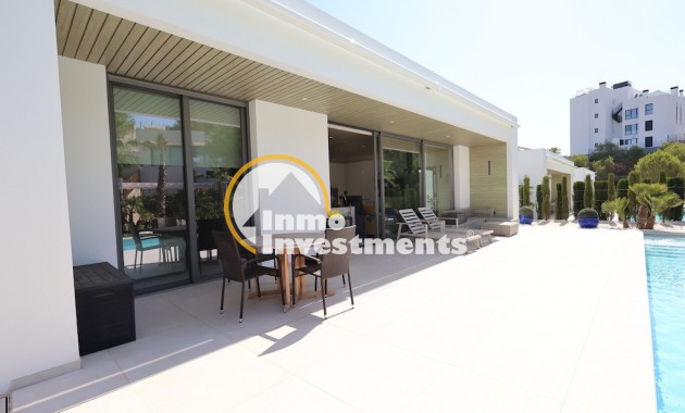 Resale - Villa - Las Colinas - Las Colinas Golf