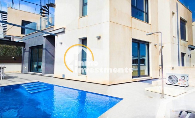 Resale - Villa - Orihuela Costa - Villamartin