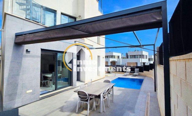 Resale - Villa - Orihuela Costa - Villamartin