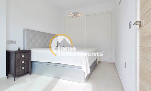 Resale - Villa - Orihuela Costa - Villamartin