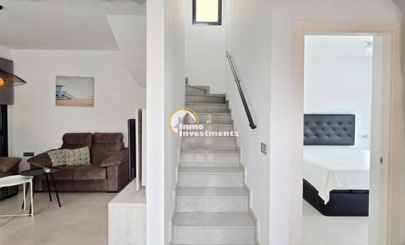 Resale - Villa - Orihuela Costa - Villamartin