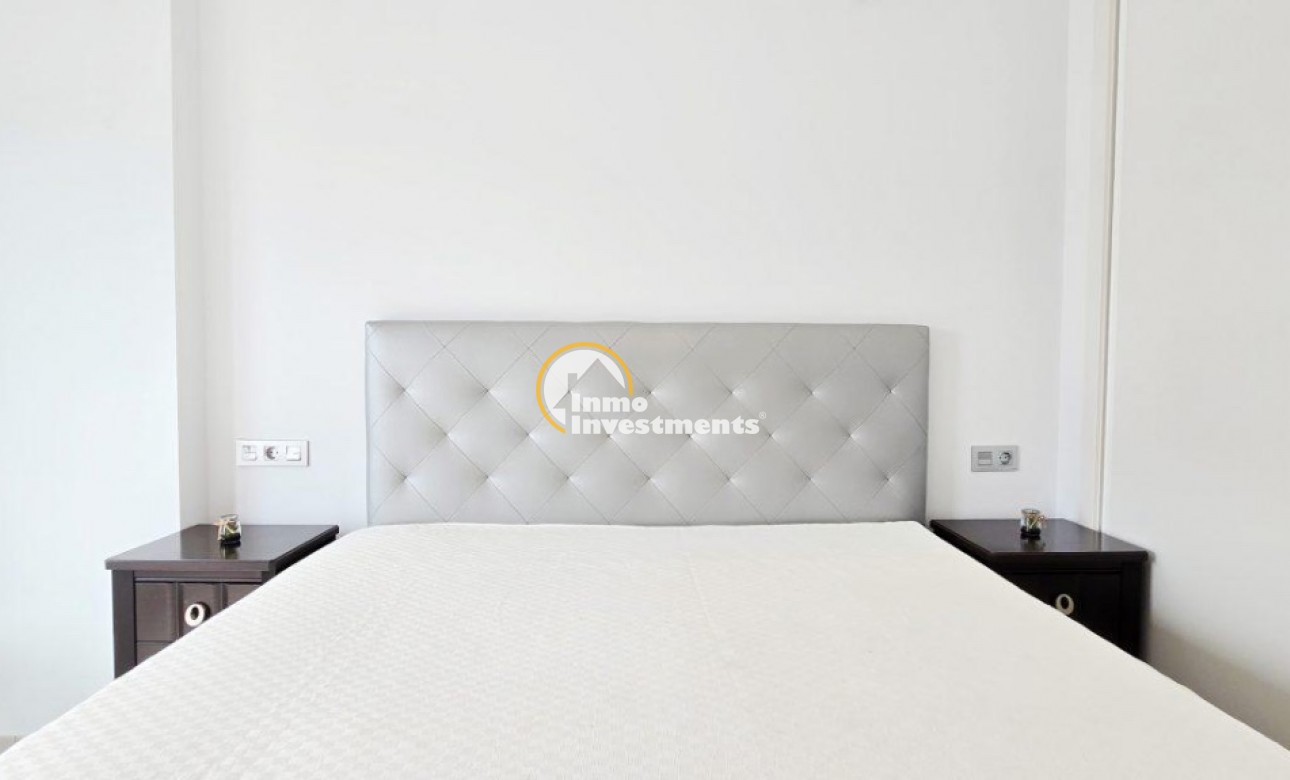 Resale - Villa - Orihuela Costa - Villamartin