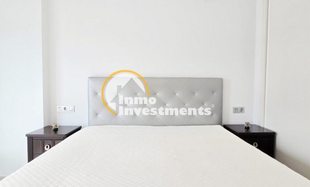 Resale - Villa - Orihuela Costa - Villamartin