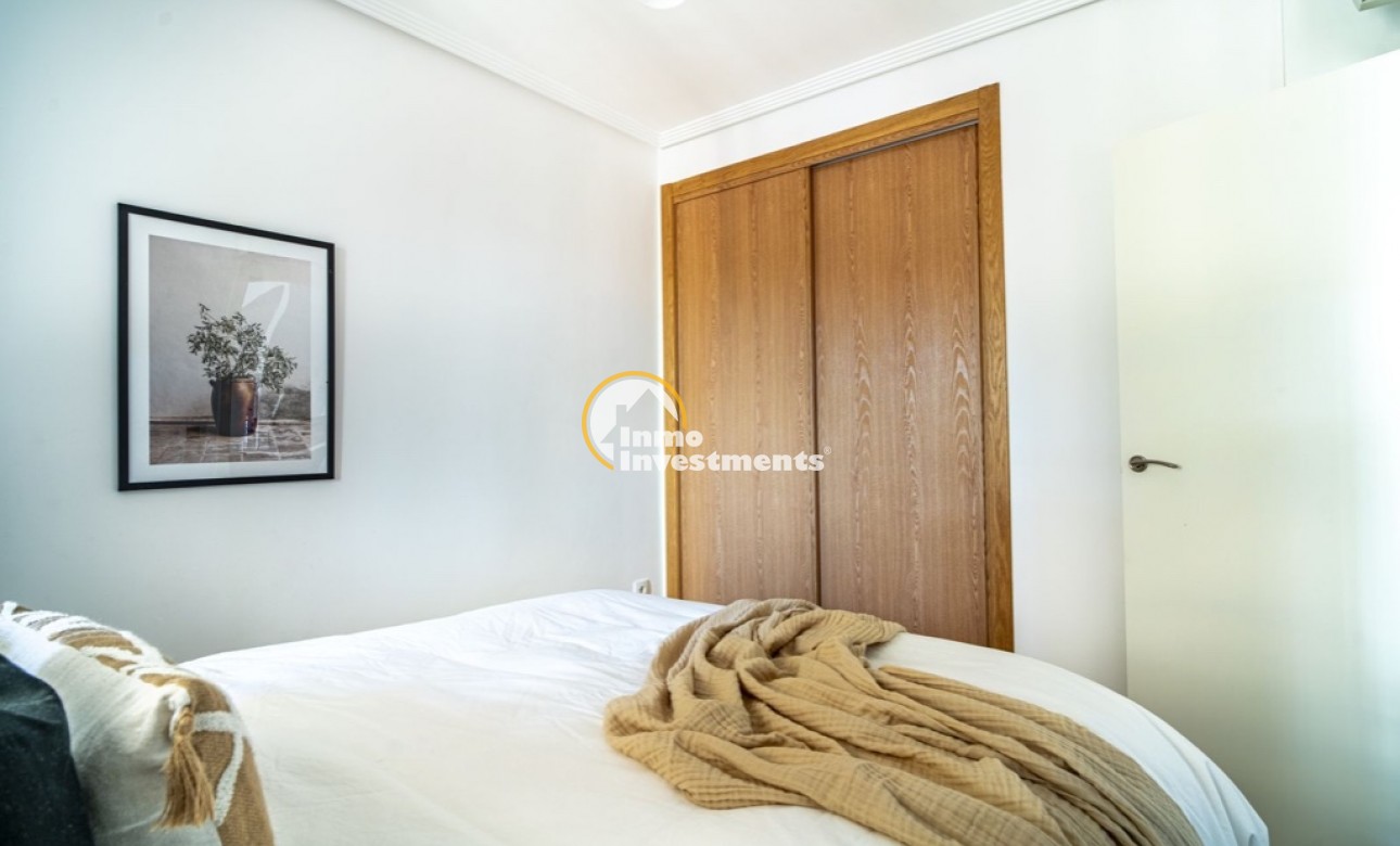 Resale - Apartment - Playa Flamenca - Zeniamar