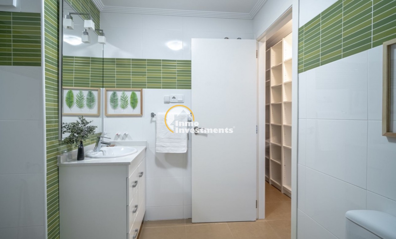 Resale - Apartment - Playa Flamenca - Zeniamar