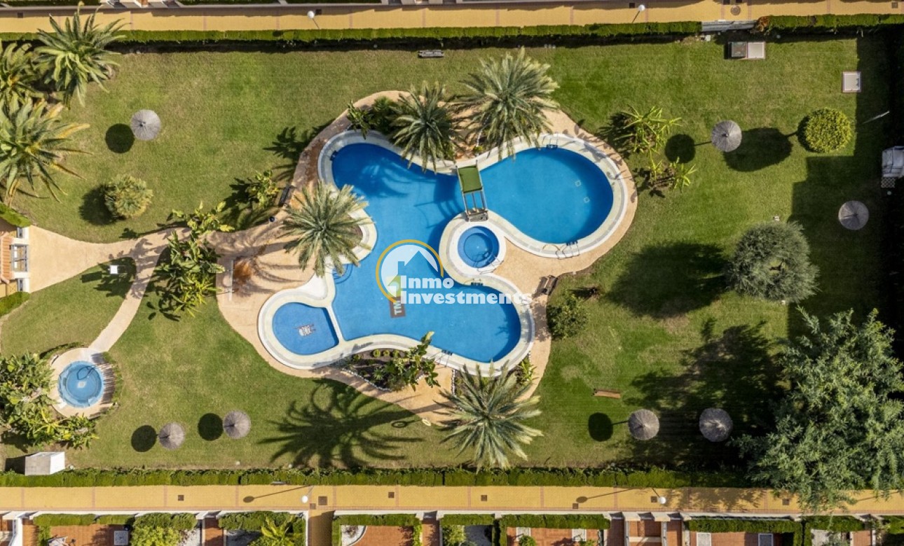 Resale - Apartment - Playa Flamenca - Zeniamar