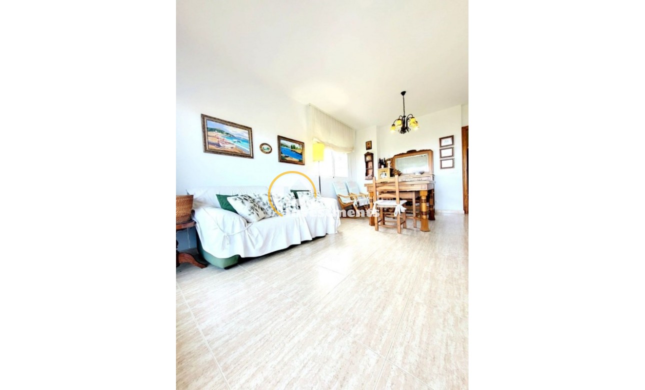 Resale - Apartment - Campoamor - Dehesa De Campoamor