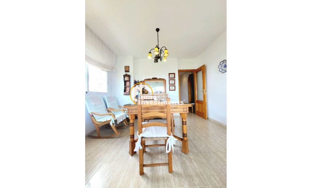 Resale - Apartment - Campoamor - Dehesa De Campoamor