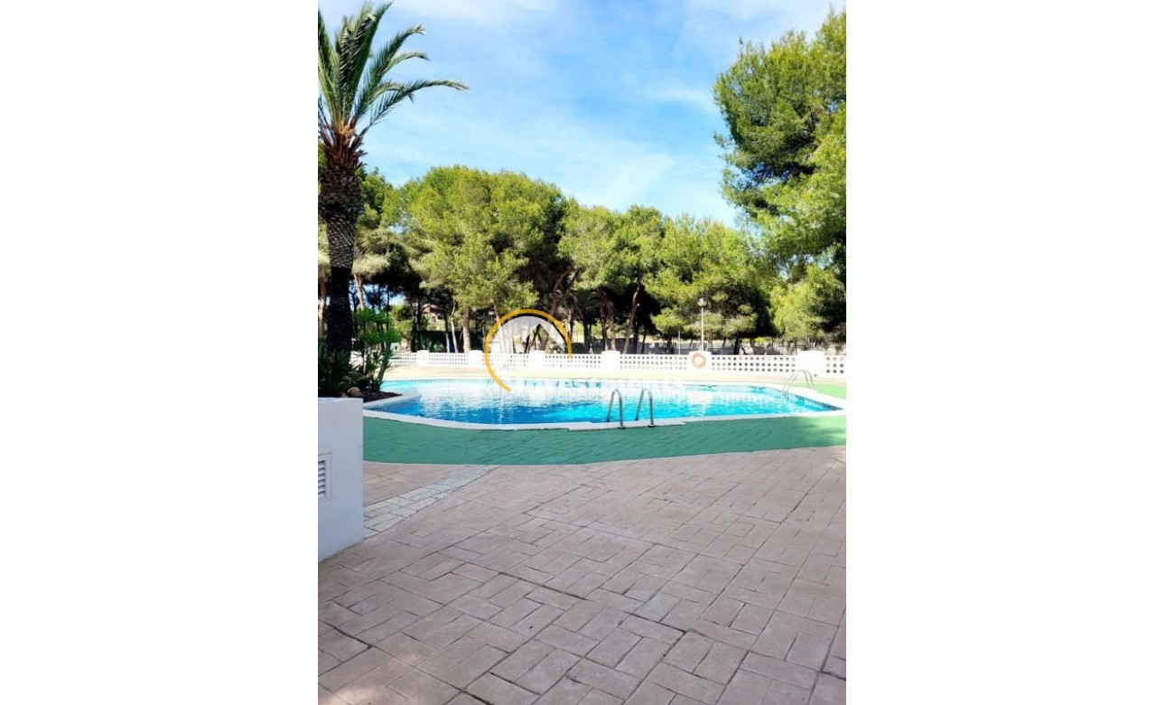 Resale - Apartment - Campoamor - Dehesa De Campoamor