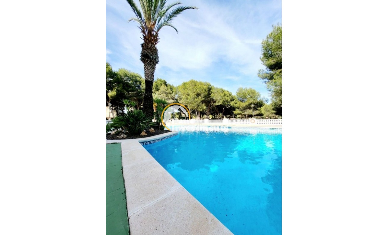 Resale - Apartment - Campoamor - Dehesa De Campoamor
