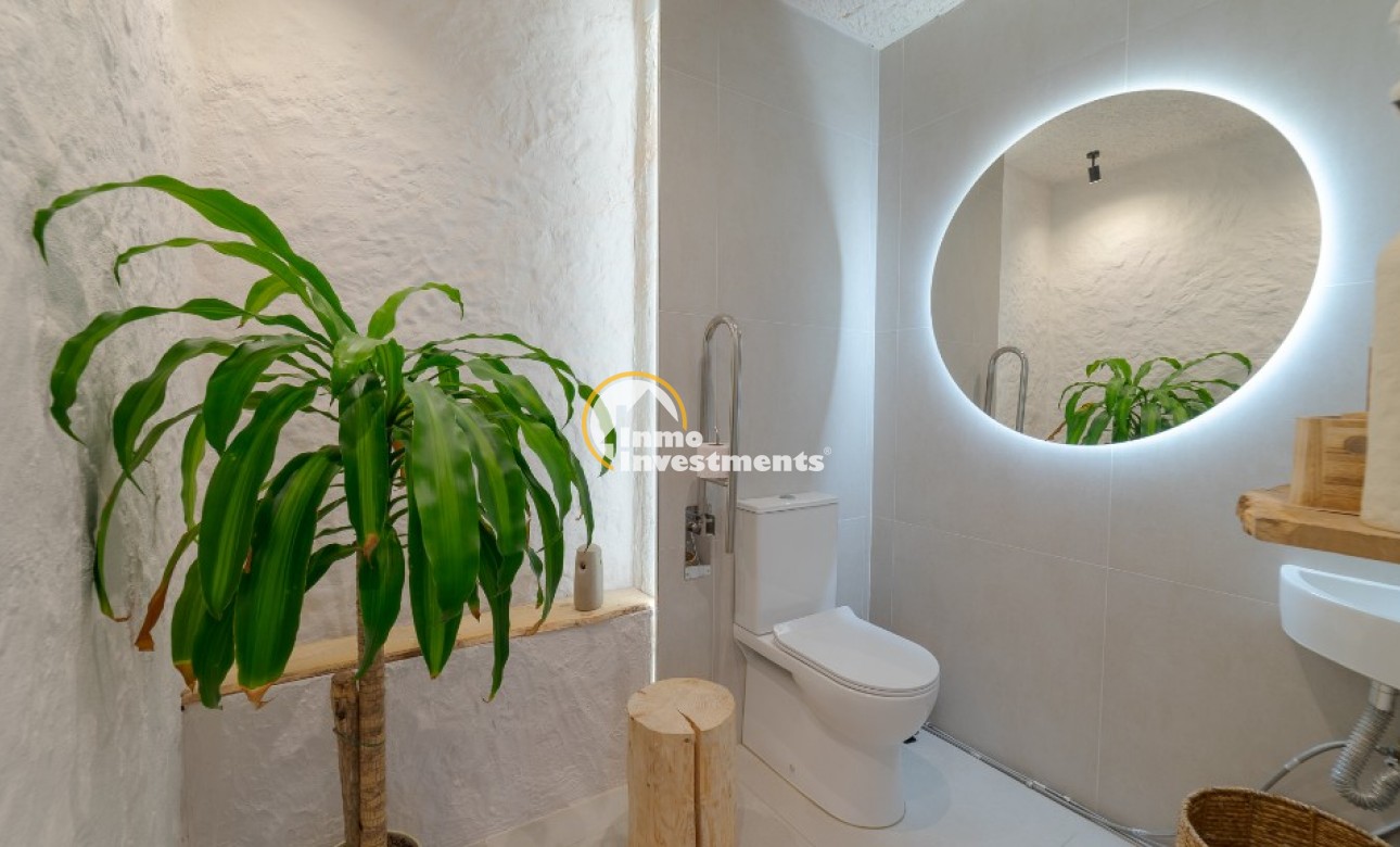 Resale - Commercial - Alicante - Center