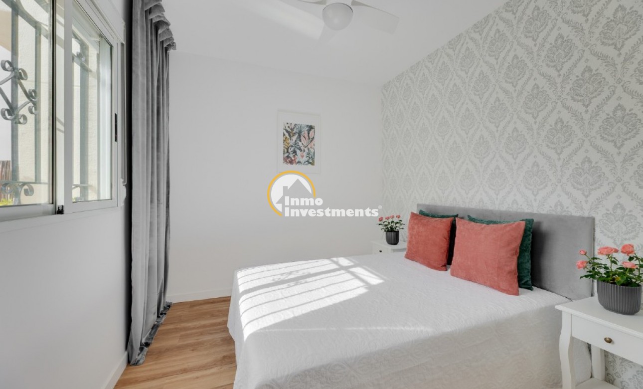 Reventa - Chalet adosado - Costa Blanca - Orihuela Costa