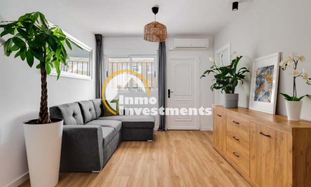 Reventa - Chalet adosado - Costa Blanca - Orihuela Costa