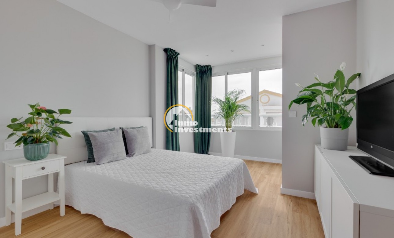 Reventa - Chalet adosado - Costa Blanca - Orihuela Costa