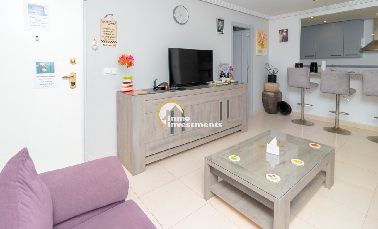 Resale - Apartment - Playa Flamenca - Zenia Mar