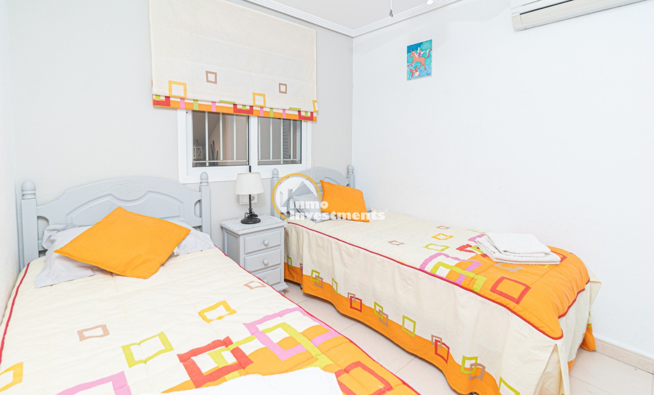 Resale - Apartment - Playa Flamenca - Zenia Mar