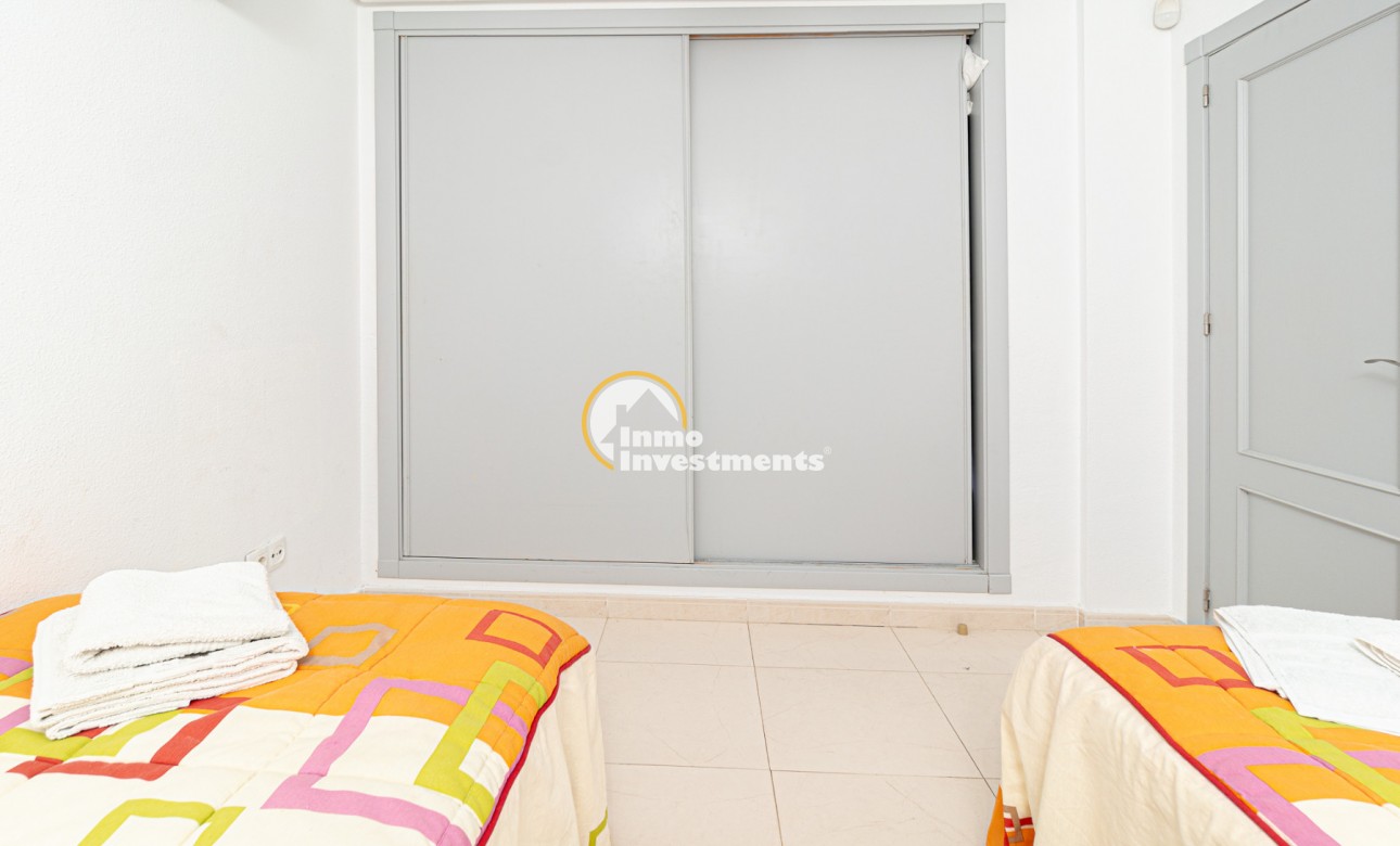 Resale - Apartment - Playa Flamenca - Zenia Mar
