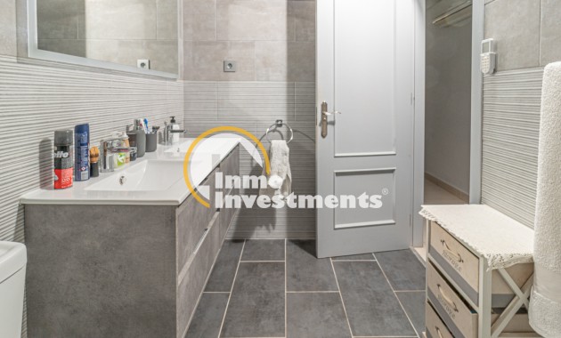 Resale - Apartment - Playa Flamenca - Zenia Mar