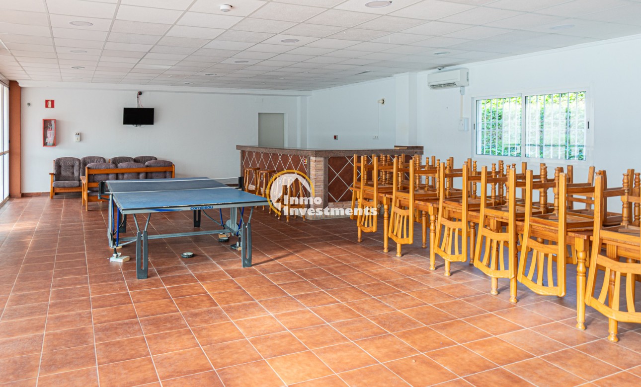 Resale - Apartment - Playa Flamenca - Zenia Mar