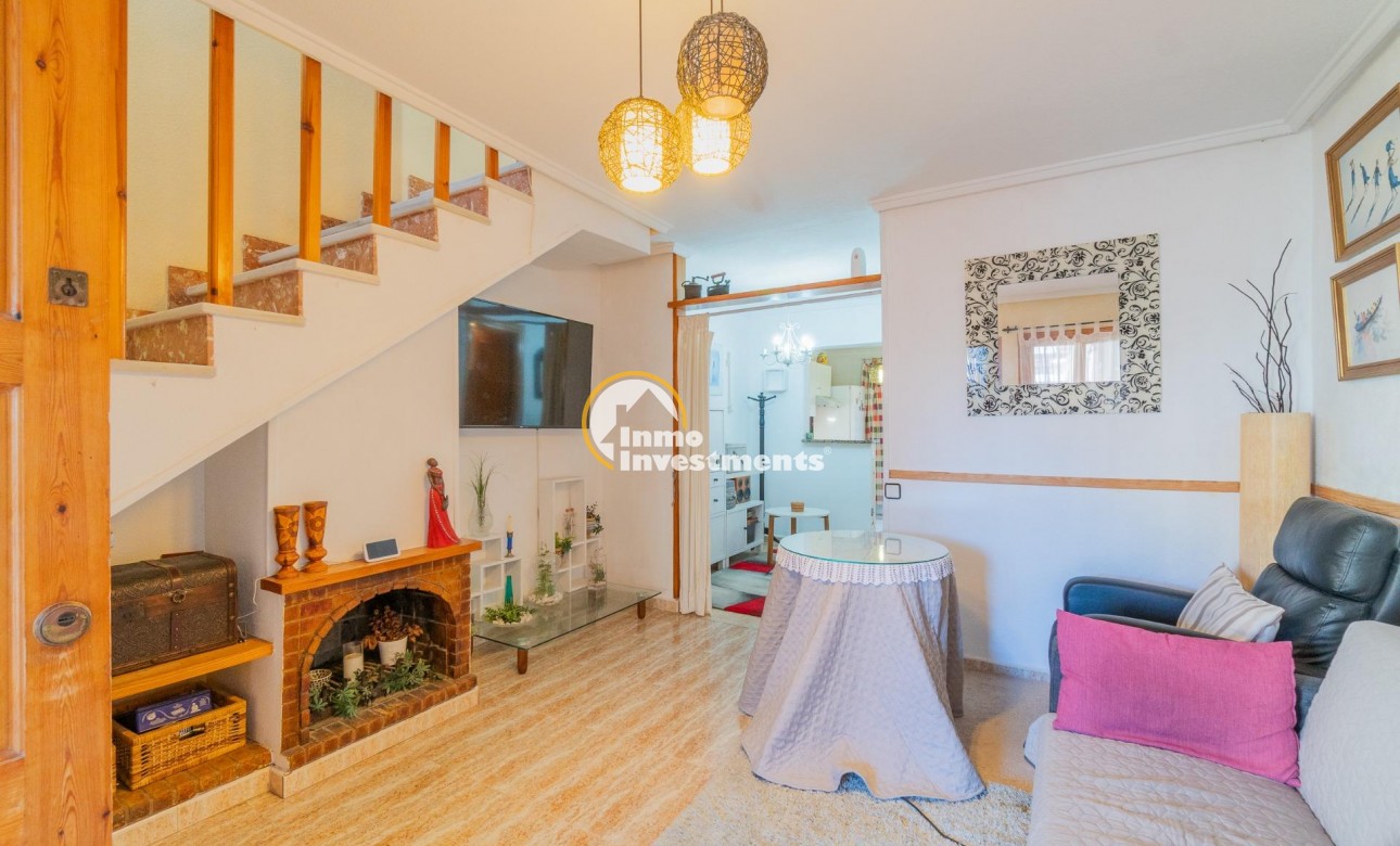 Till salu - Town house - Los Balcones