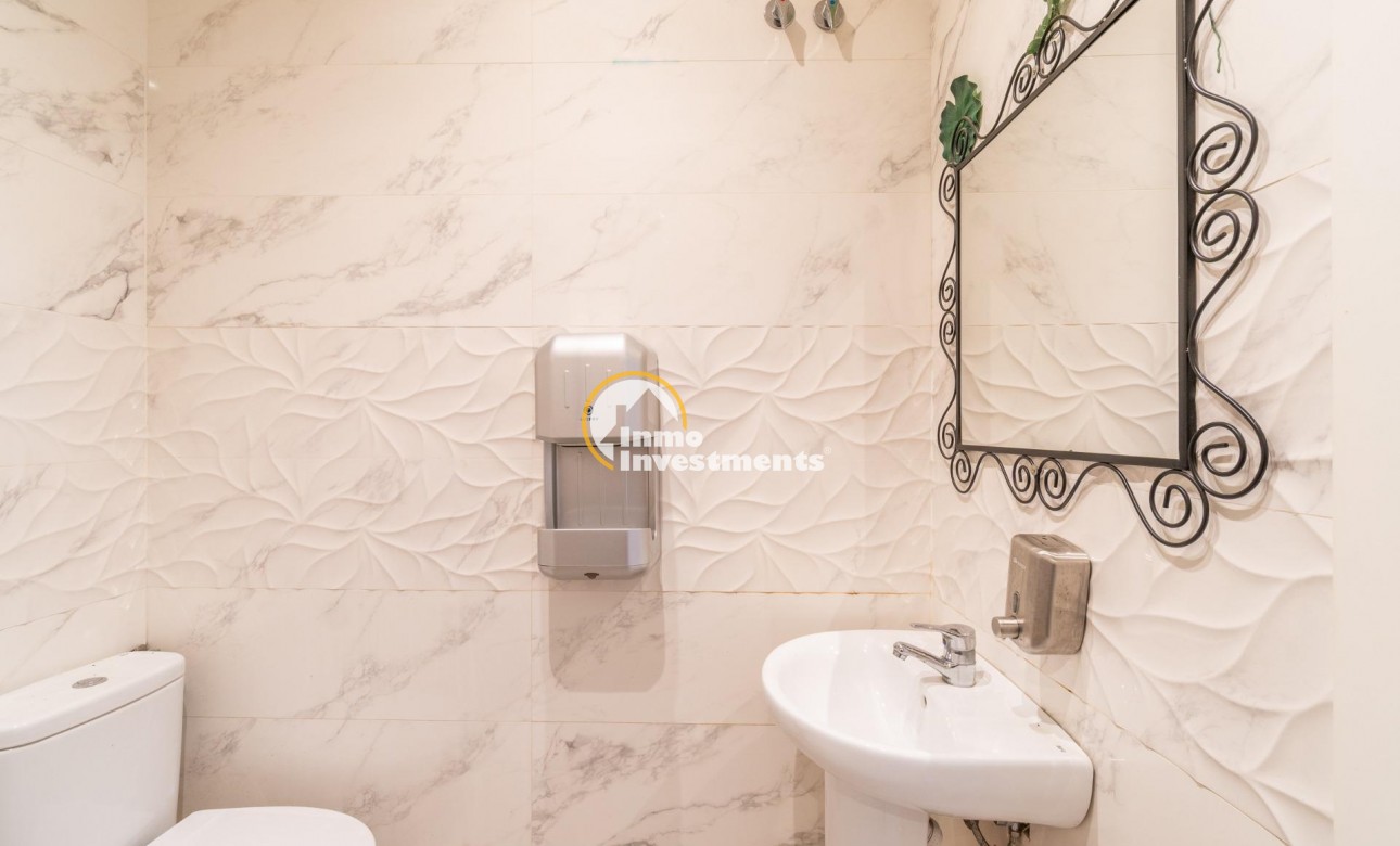 Lange termijn verhuur - Commercieel - San Fulgencio - La Marina