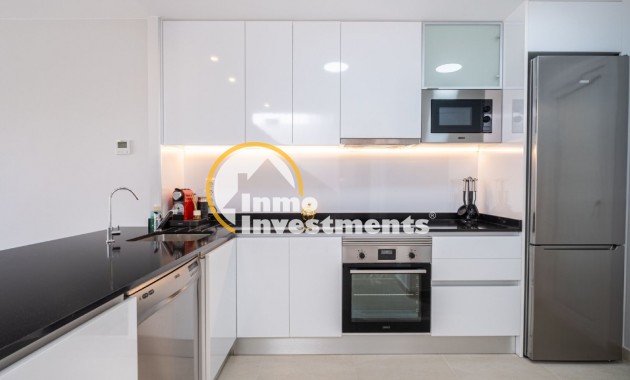 Resale - Apartment - Orihuela Costa - Playa Flamenca