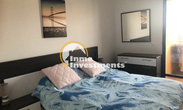 Resale - Apartment - Orihuela Costa - Campoamor