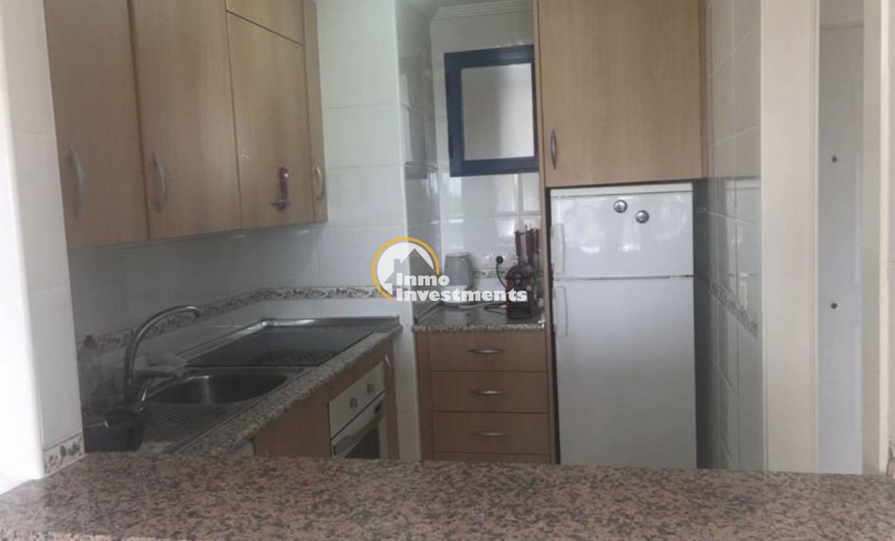 Resale - Apartment - Orihuela Costa - Campoamor
