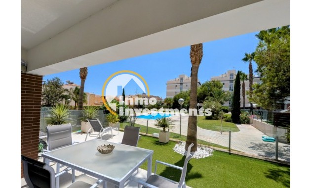 Resale - Apartment - Orihuela Costa - Villamartin
