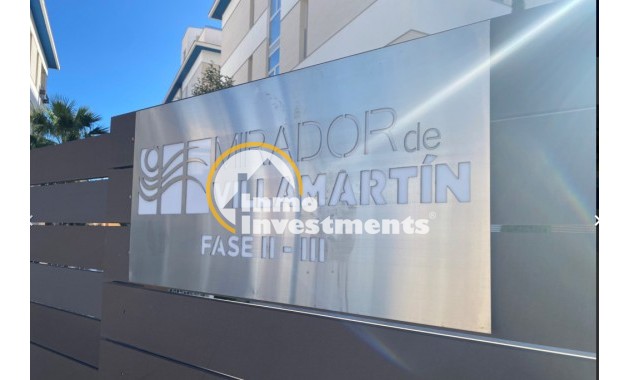 Resale - Apartment - Orihuela Costa - Villamartin