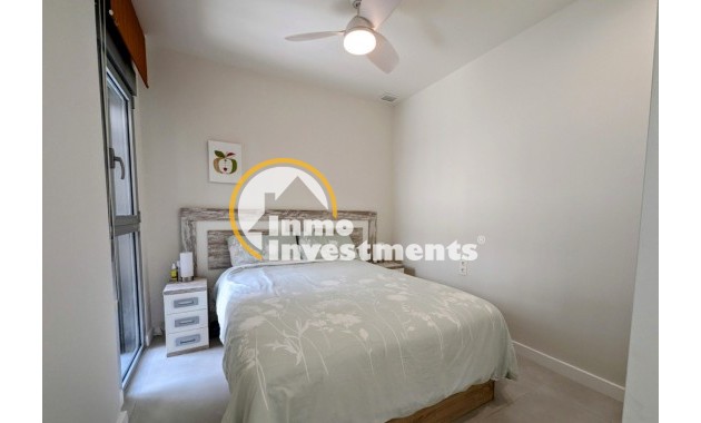 Resale - Apartment - Orihuela Costa - Villamartin