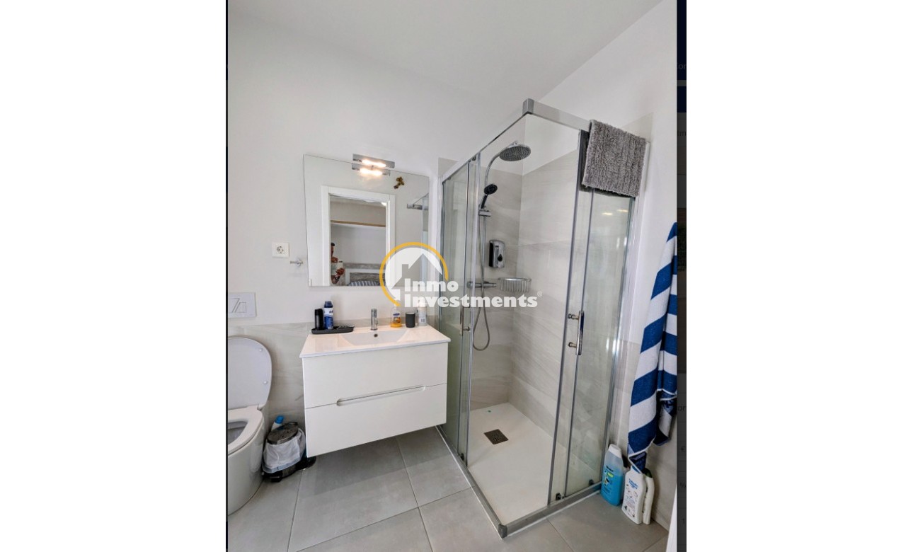 Resale - Apartment - Orihuela Costa - Villamartin